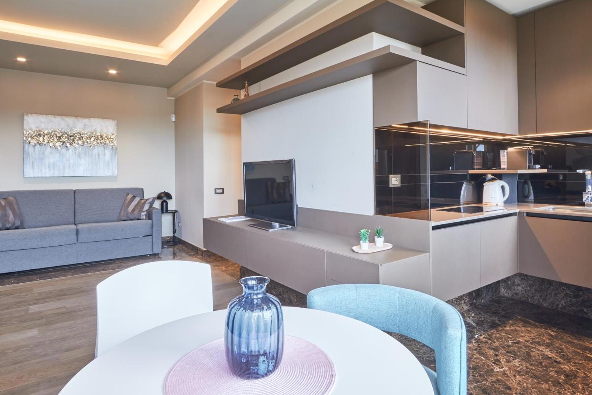 Easylife - Monolocale Con Balcone In Porta Venezia Milano